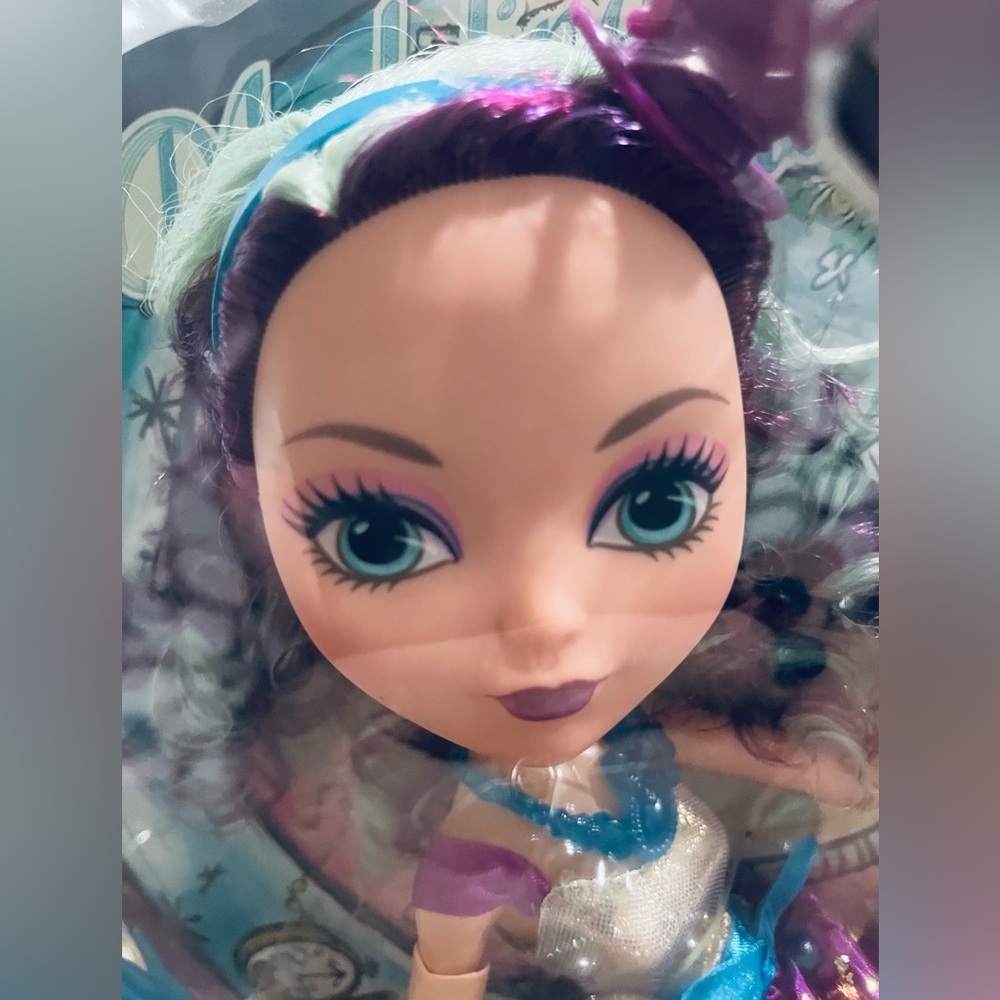 Mattel Discontinued Ever After High Doll Madeline by Madeline Hatter 17 in High - Picture 4 of 13